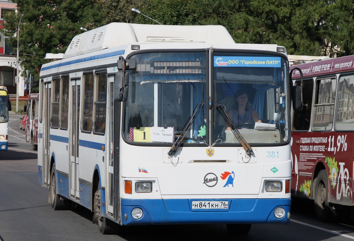 Новгородская область, ЛиАЗ-5256.57 № 381