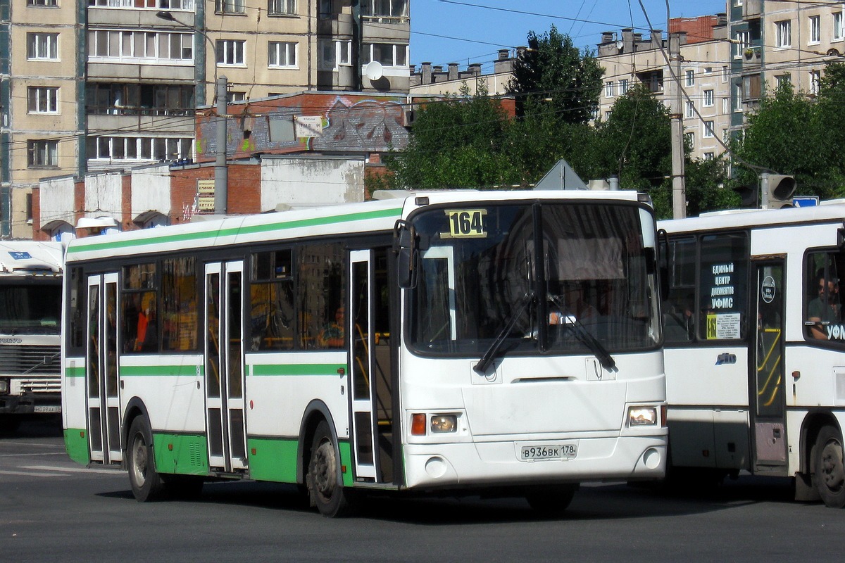 Szentpétervár, LiAZ-5293.53 sz.: 3531