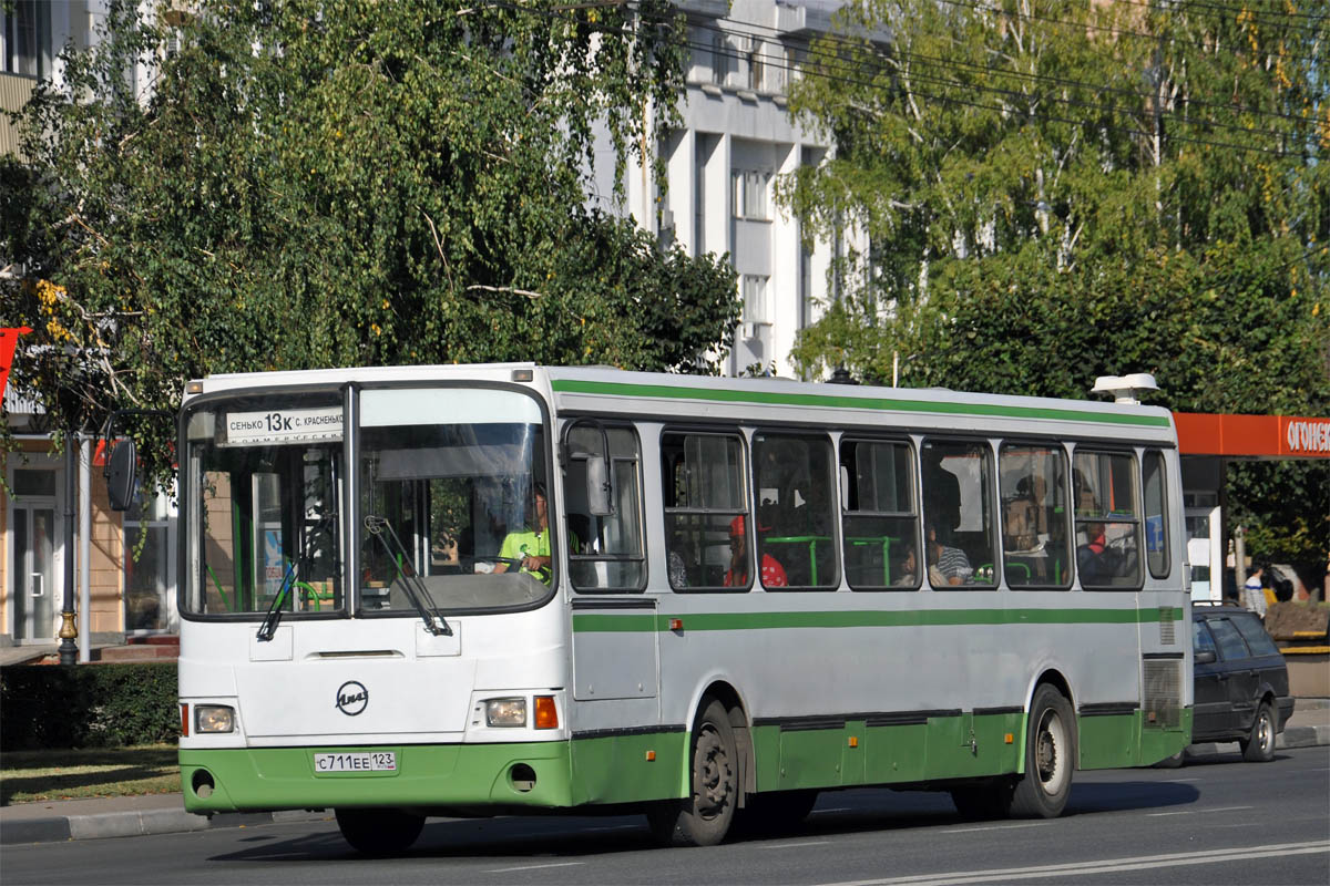 Тамбовская область, ЛиАЗ-5256.35 № С 711 ЕЕ 123