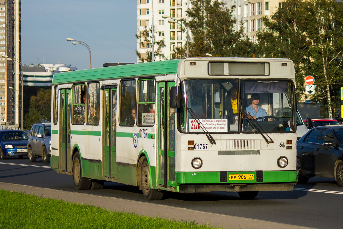 Москва, ЛиАЗ-5256.25 № 01767