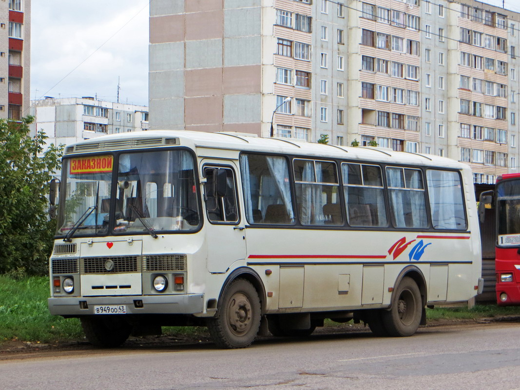 Кировская область, ПАЗ-4234 № В 949 ОО 43