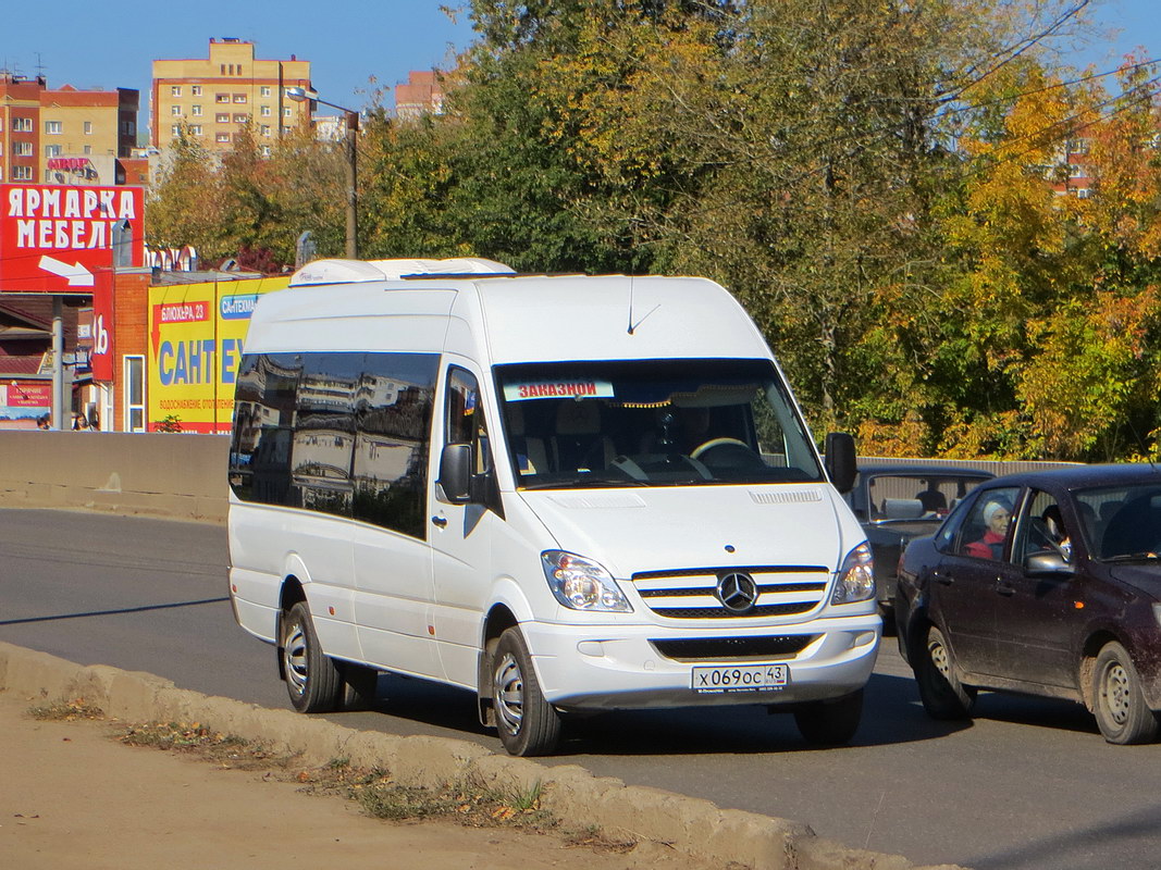 Кировская область, Самотлор-НН-323911 (MB Sprinter 515CDI) № Х 069 ОС 43