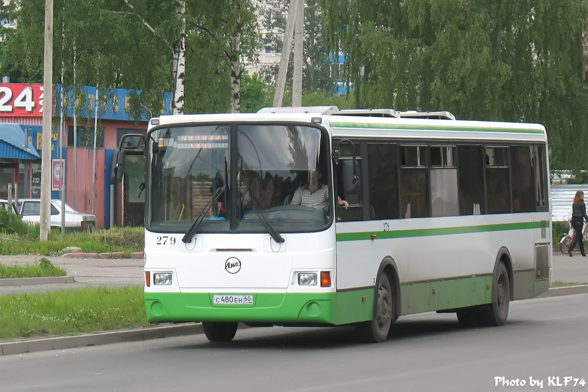 Pskov region, LiAZ-5256.26 # 279