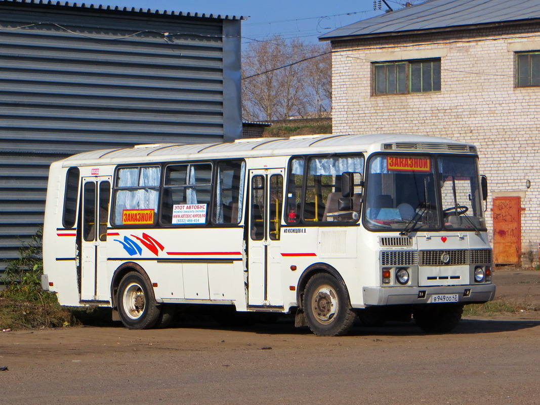 Кировская область, ПАЗ-4234 № В 949 ОО 43