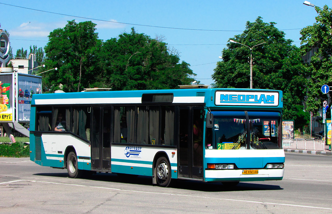 Днепропетровская область, Neoplan N4016NF № AE 8365 AA