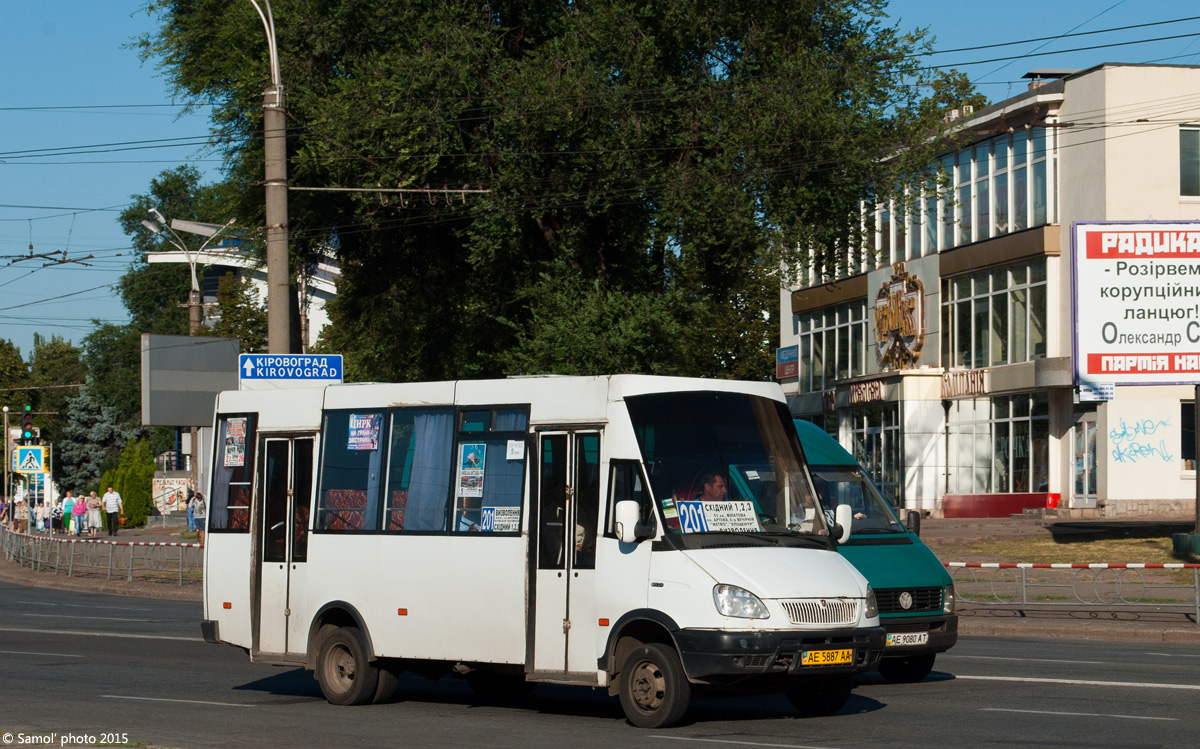 Днепропетровская область, Рута 19 № AE 5887 AA