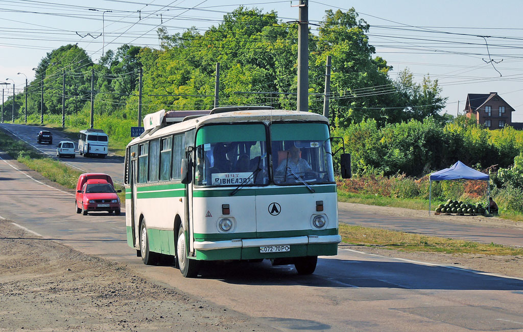 Ровненская область, ЛАЗ-695НГ № 072-70 РО