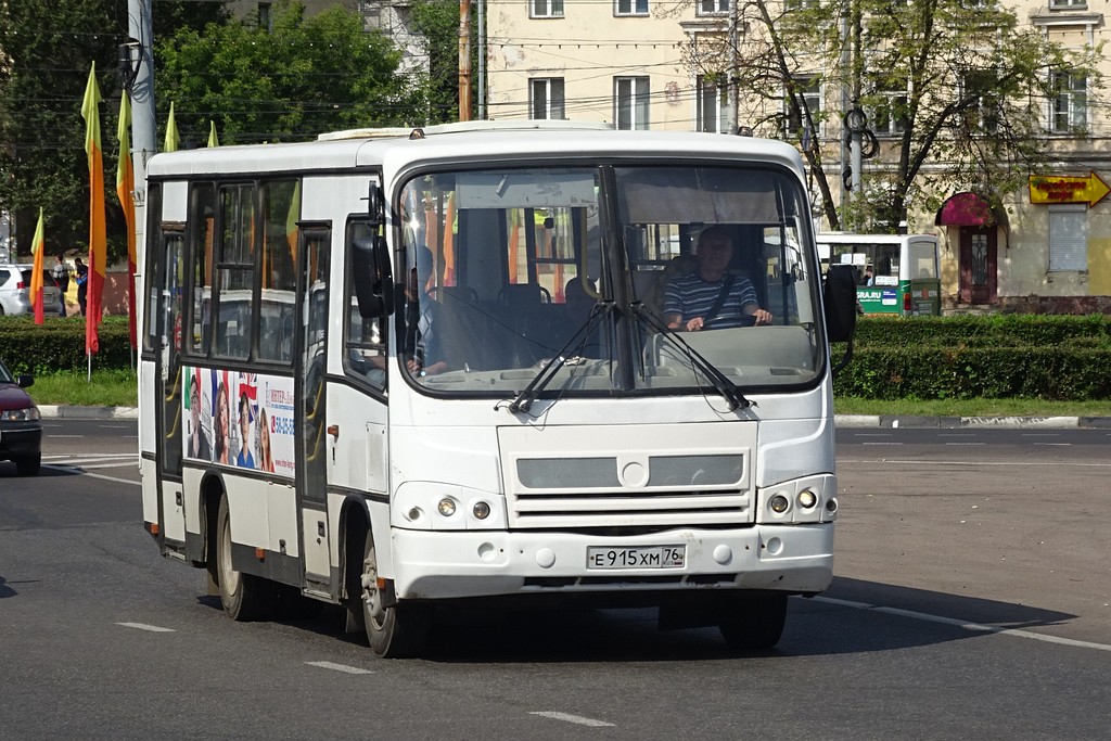 Ярославская область, ПАЗ-320402-03 № Е 915 ХМ 76