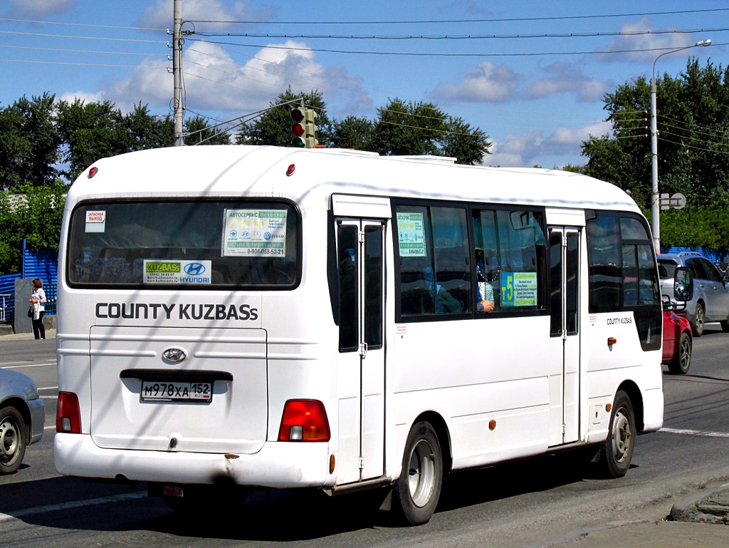 Нижегородская область, Hyundai County Kuzbass № М 978 ХА 152