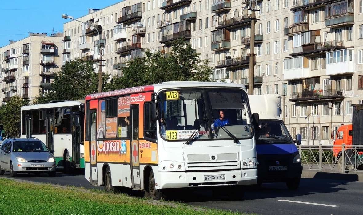 Санкт-Петербург, ПАЗ-320402-03 № В 713 ВА 178