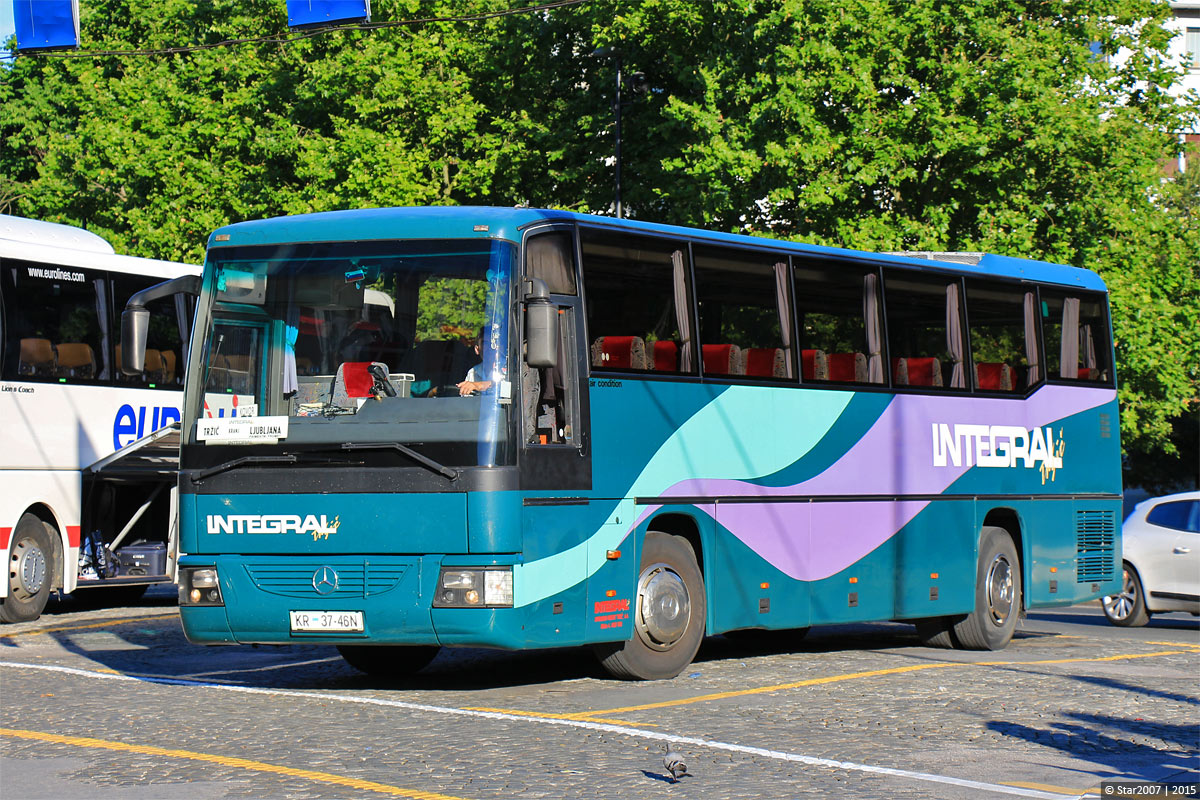 Словения, Avtomontaža O404FT № KR 37-46N