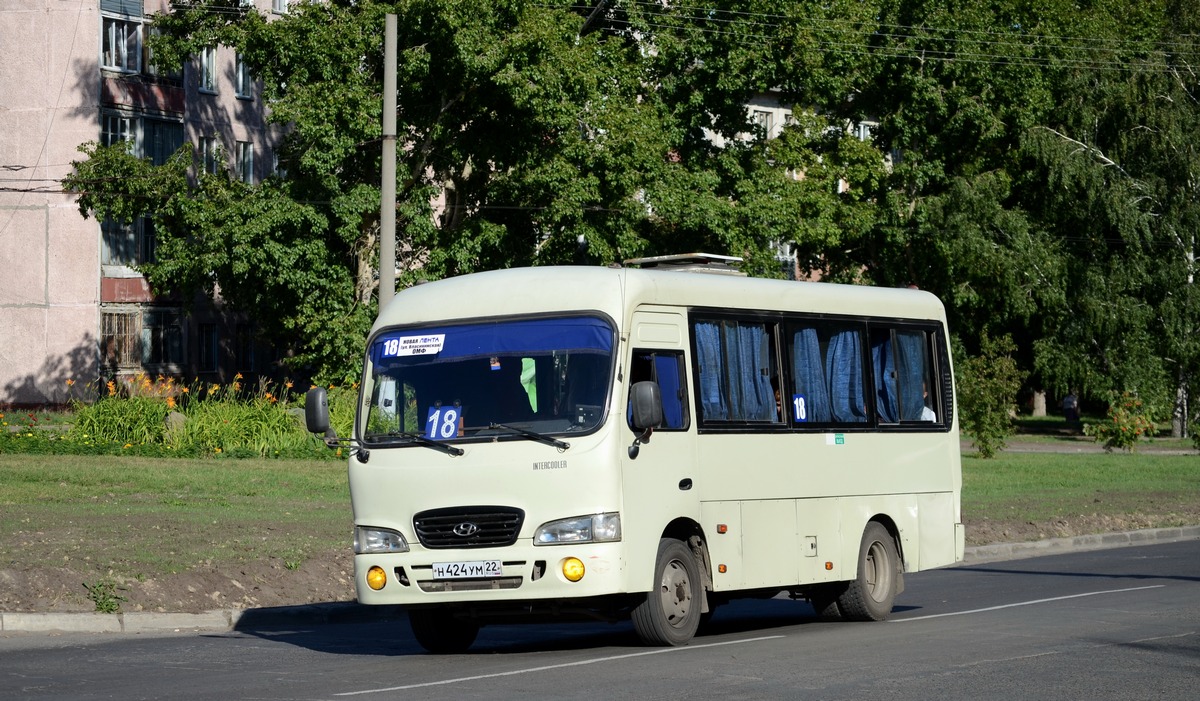 Алтайский край, Hyundai County SWB C08 (РЗГА) № Н 424 УМ 22