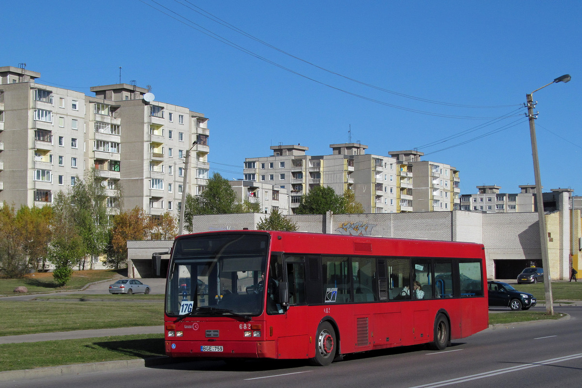 Литва, Van Hool A300 № 682