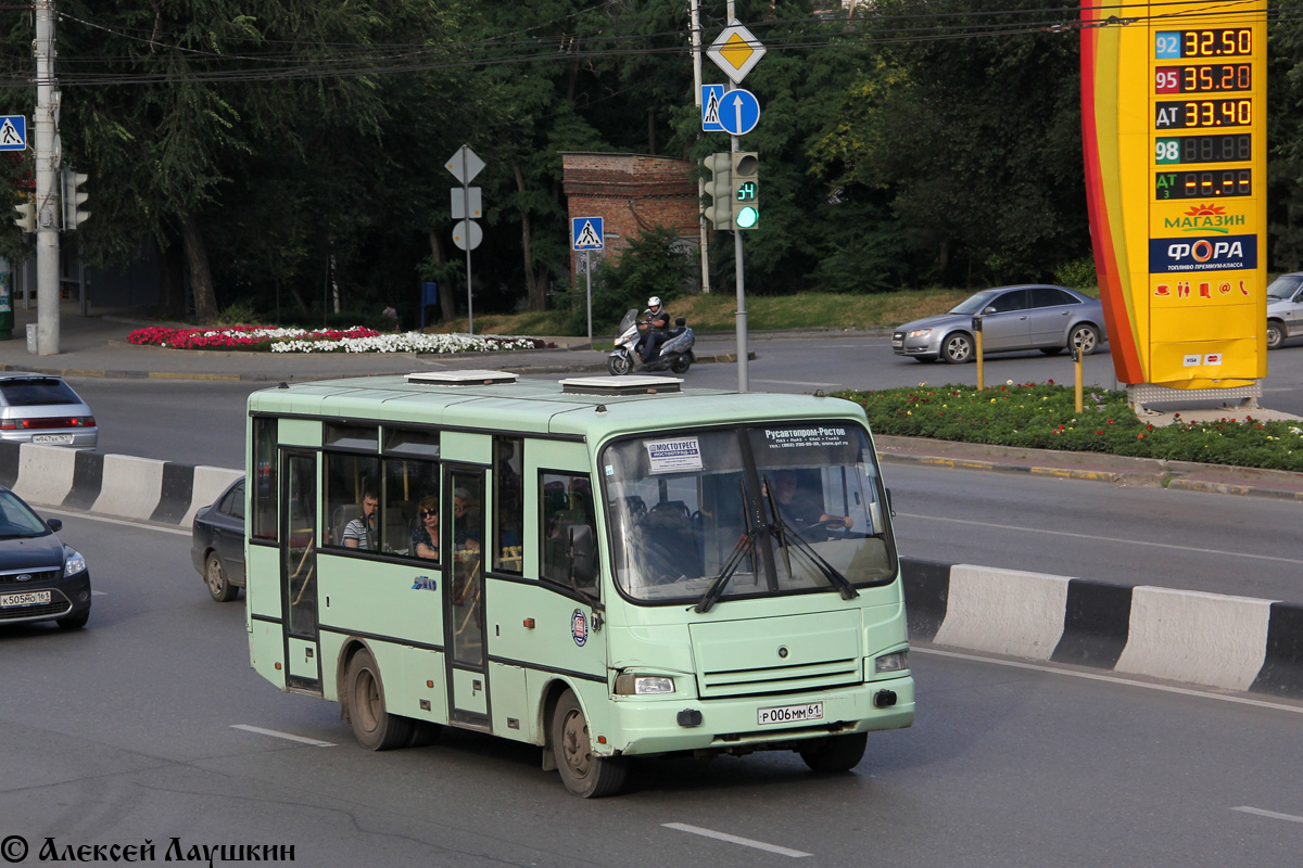 Ростовская область, ПАЗ-320401-01 № Р 006 ММ 61