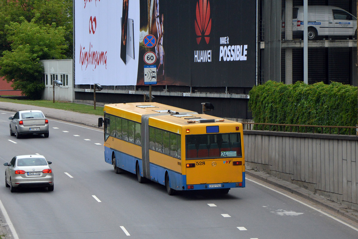 Литва, Mercedes-Benz O405G № 528