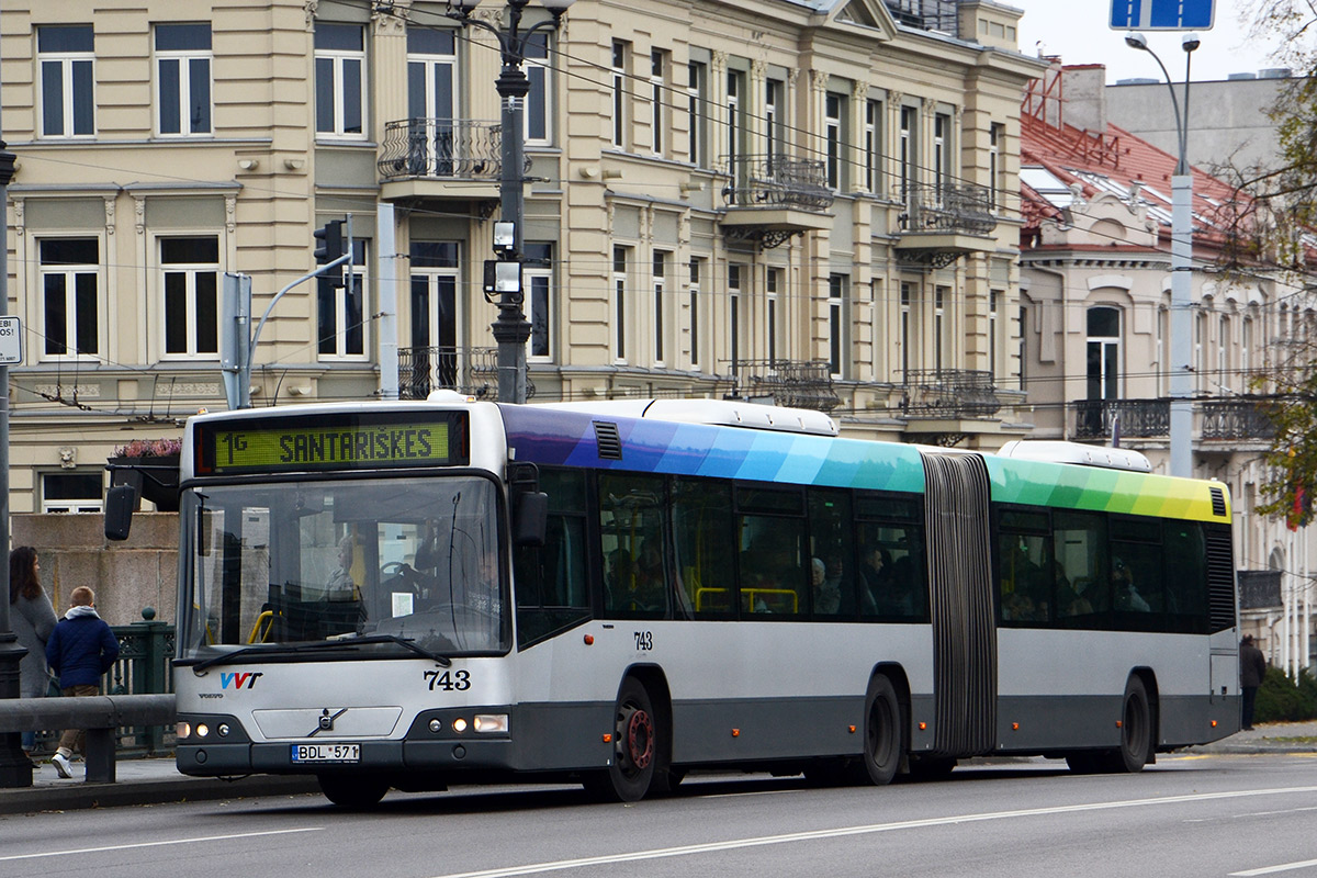 Литва, Volvo 7700A № 743