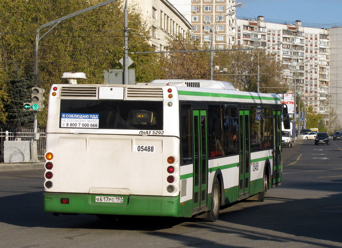 Moskau, LiAZ-5292.21 Nr. 05488