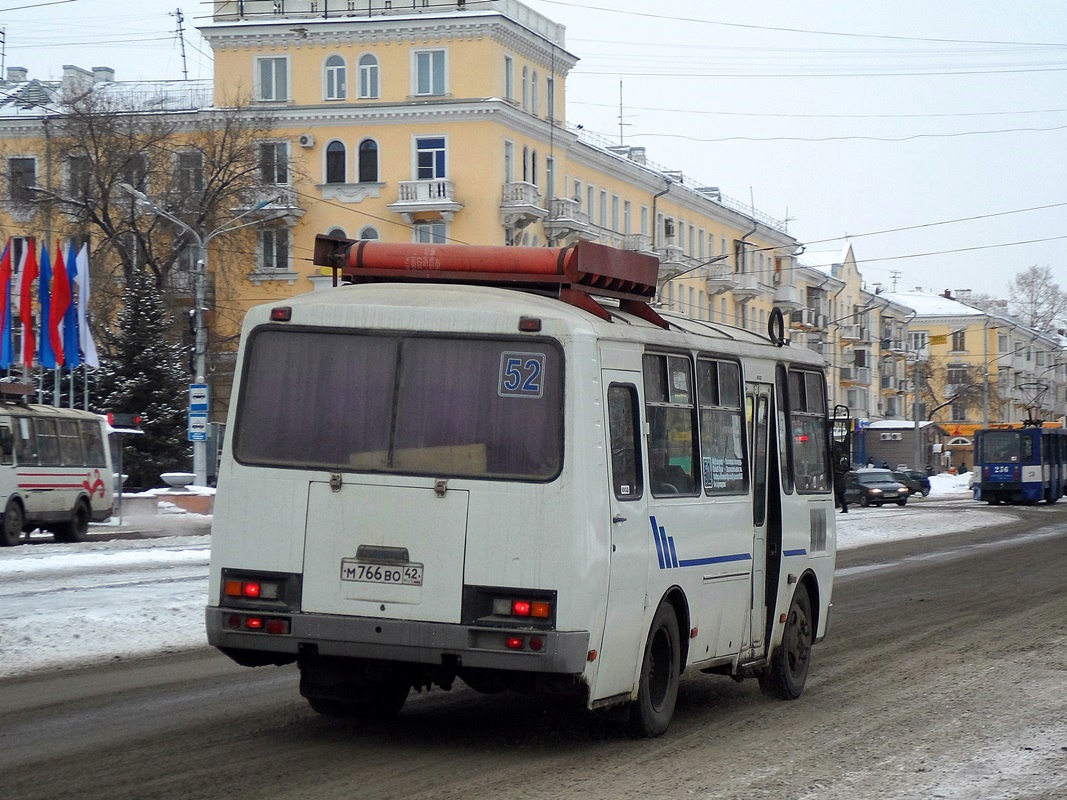 Кемеровская область - Кузбасс, ПАЗ-32053 № М 766 ВО 42