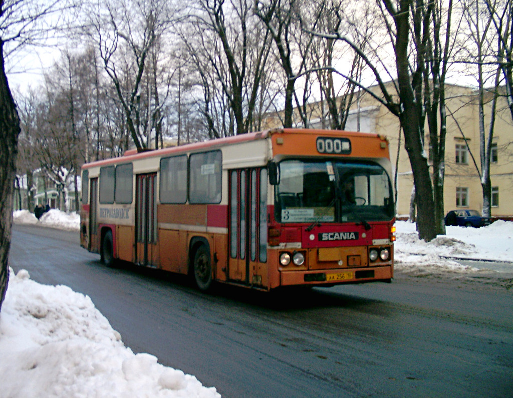 Карелия, Scania CR112 № 256