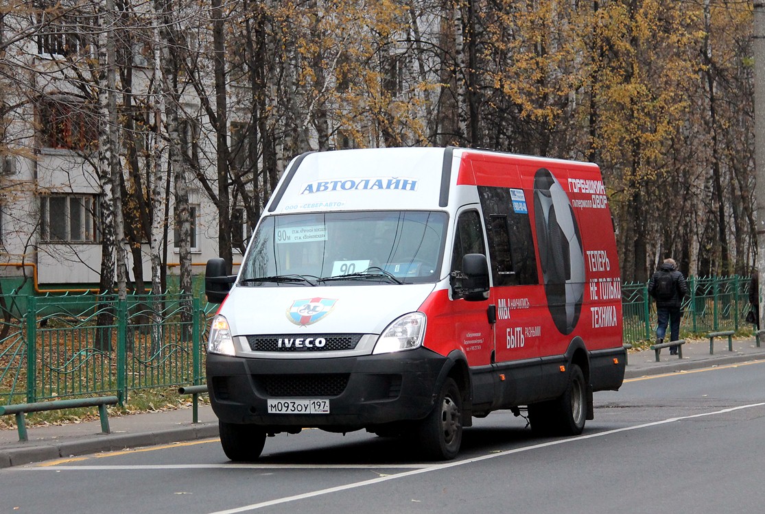 Москва, Нижегородец-2227UU (IVECO Daily) № М 093 ОУ 197