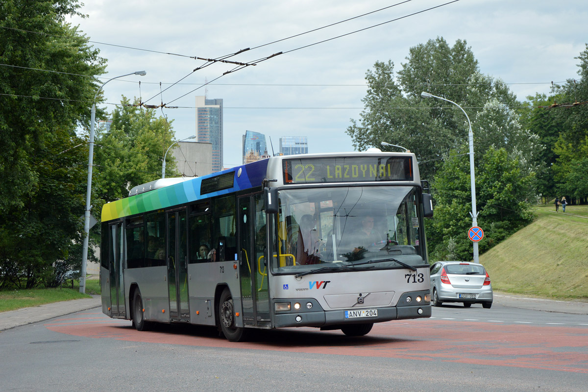 Литва, Volvo 7700 № 713