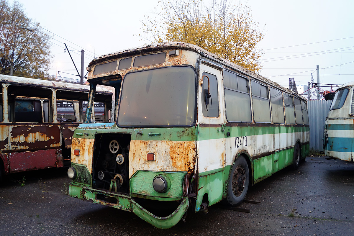 Moskwa, LiAZ-677M Nr 12418