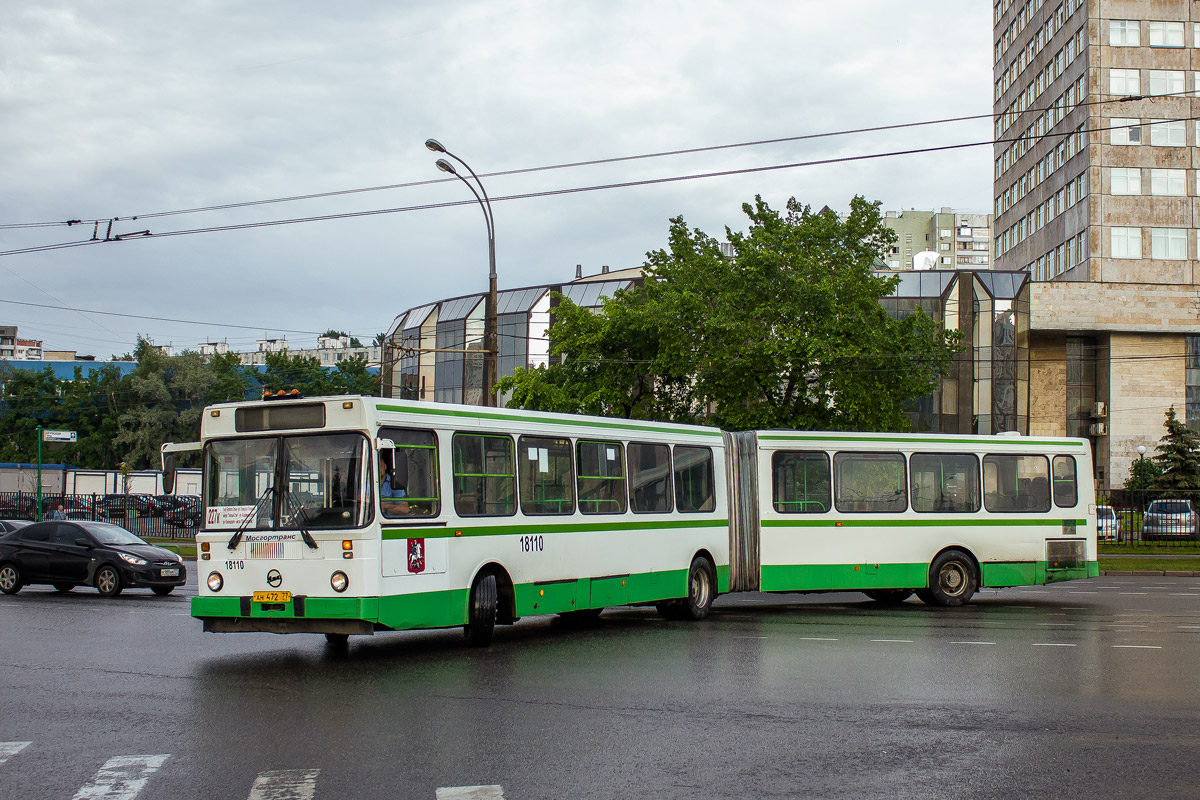 Москва, ЛиАЗ-6212.01 № 18110