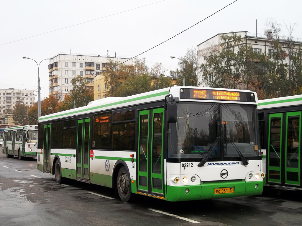 Moskva, LiAZ-5292.22 (2-2-2) č. 02212