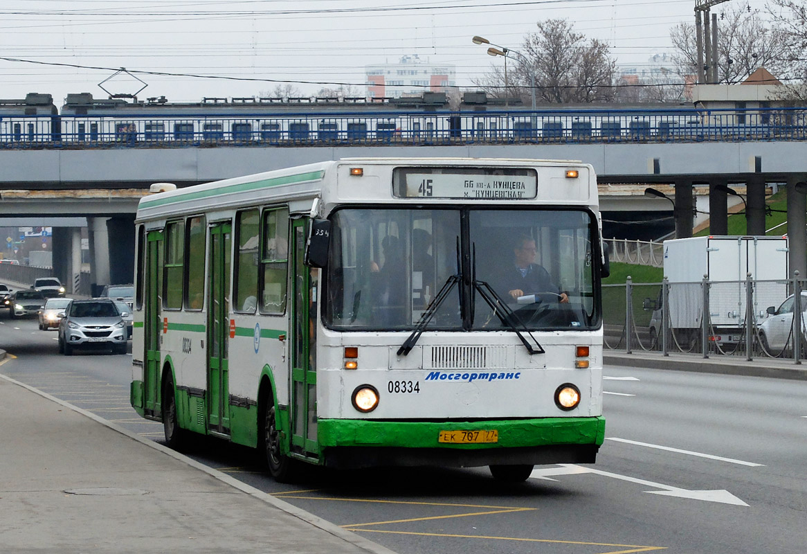 Москва, ЛиАЗ-5256.25 № 08334