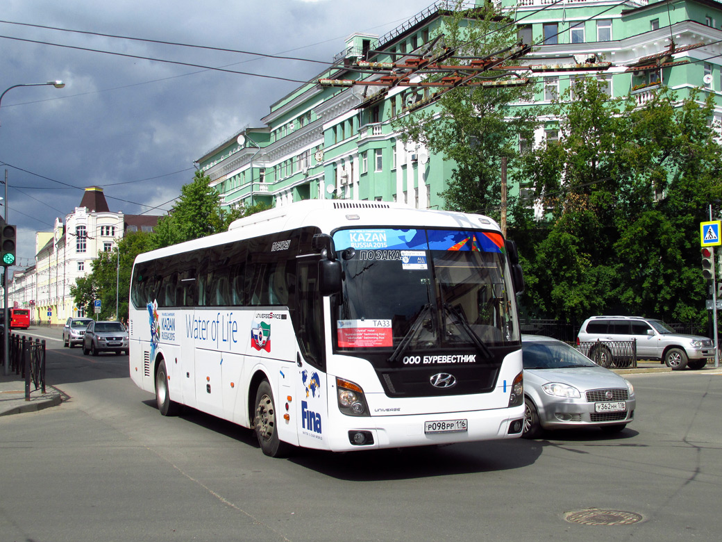 Татарстан, Hyundai Universe Space Luxury № Р 098 РР 116