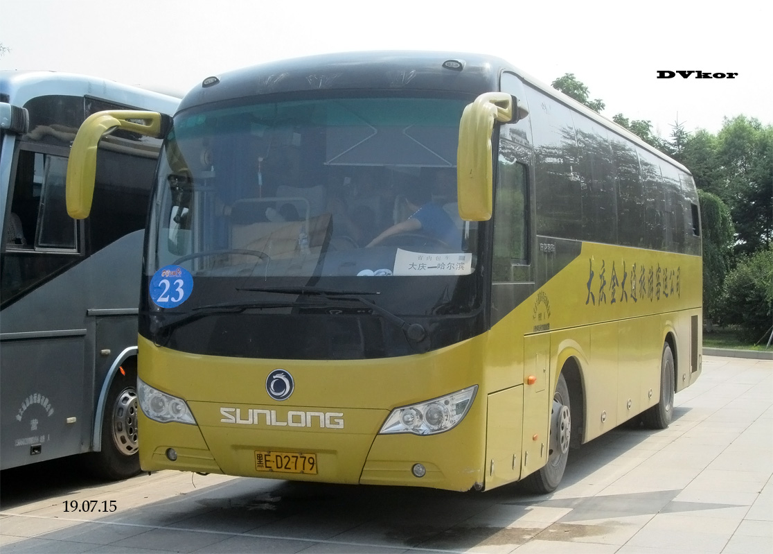 China, Sunlong SLK6112F5A3 № 黑E D2779