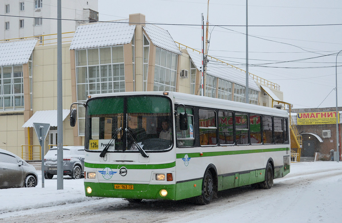 Тюменская область, ЛиАЗ-5256.35-01 № АР 163 72