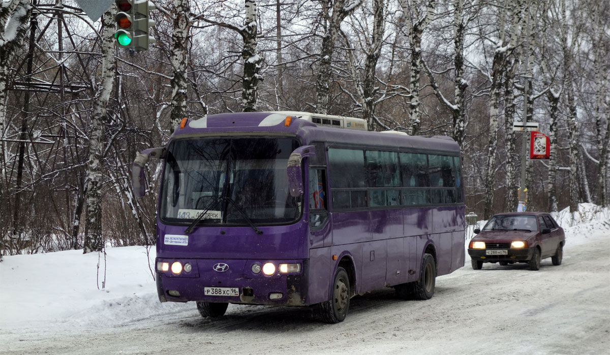 Свердловская область, Hyundai AeroTown № Р 388 ХС 96