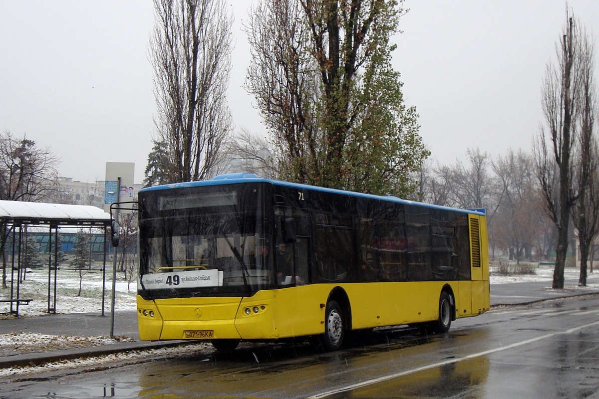 Киев, ЛАЗ A183D1 № 7106