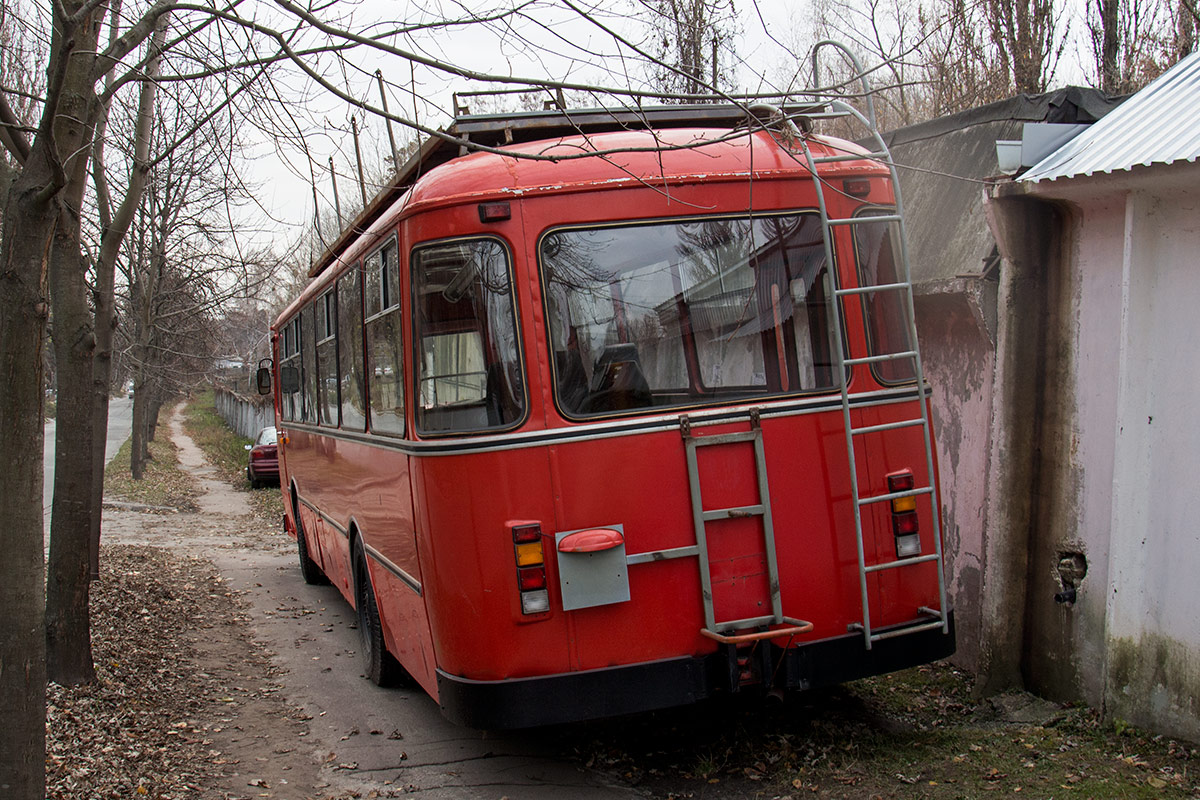 Черновицкая область, ЛиАЗ-677М № 2968 ЧВЛ; Киев — Автобусы без номеров