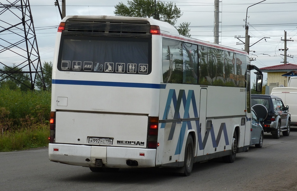 Obwód swierdłowski, Neoplan N316SHD Transliner Nr А 992 УС 196