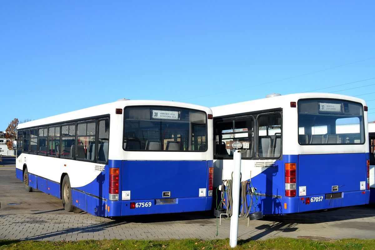 Lotyšsko, Mercedes-Benz O345 č. 67569