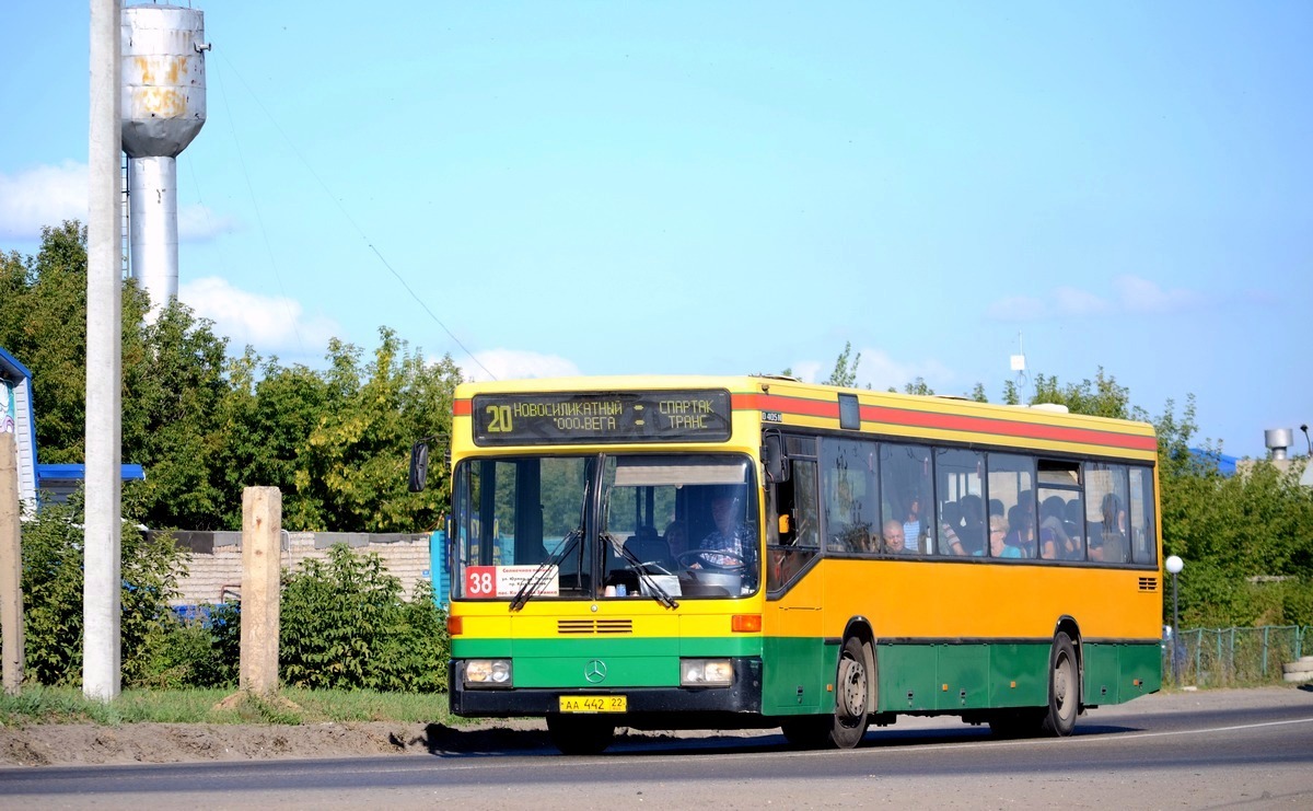 Kraj Ałtajski, Mercedes-Benz O405N Nr АА 442 22