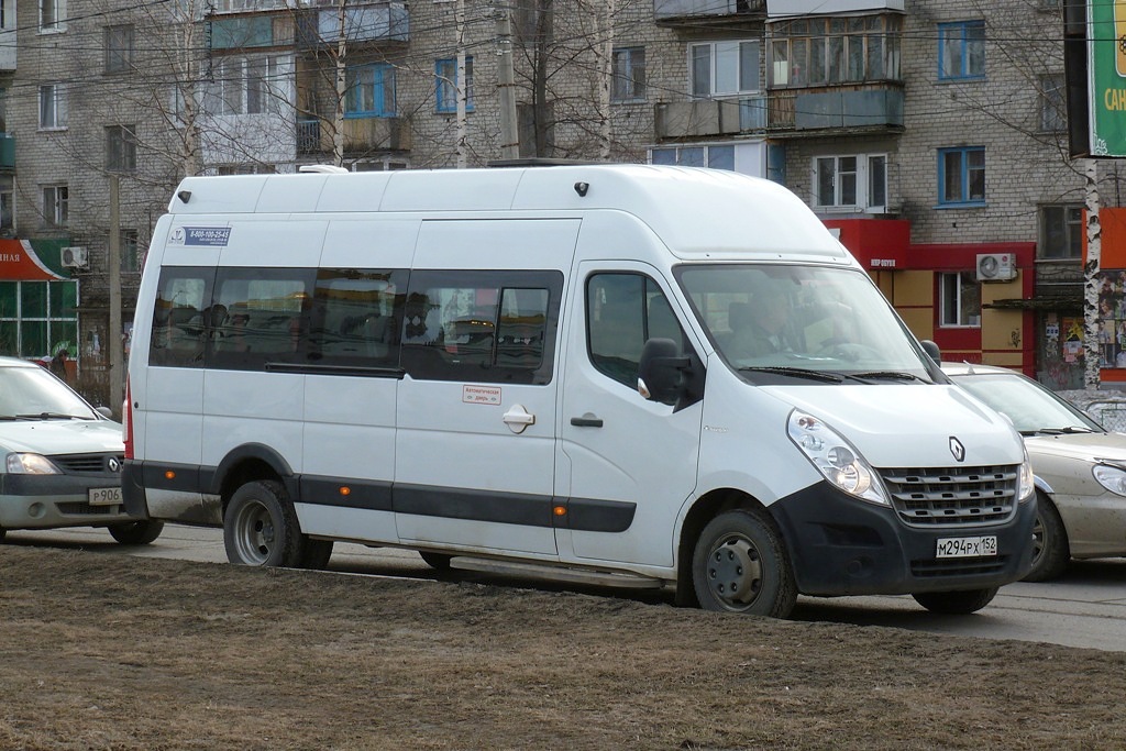 Свердловская область, Renault Master № М 294 РХ 152