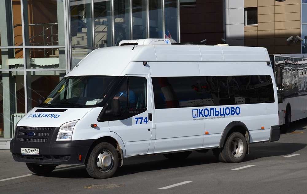 Свердловская область, Нижегородец-222700  (Ford Transit) № 774