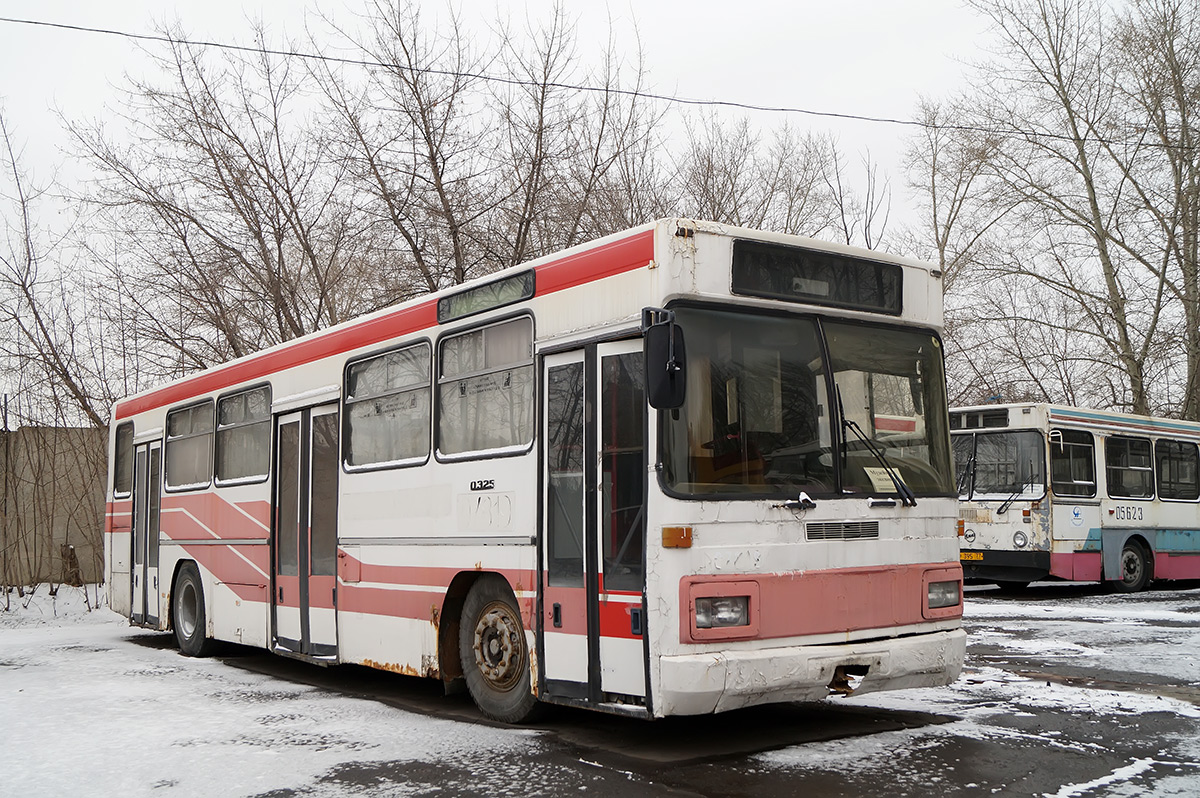 Moskau, Mercedes-Benz O325 Nr. 07819