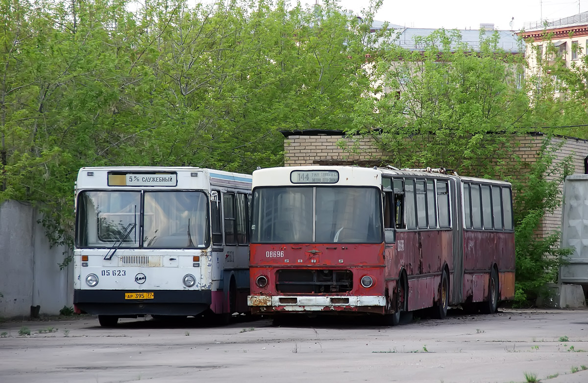 Москва, Sanos S200 № 08696