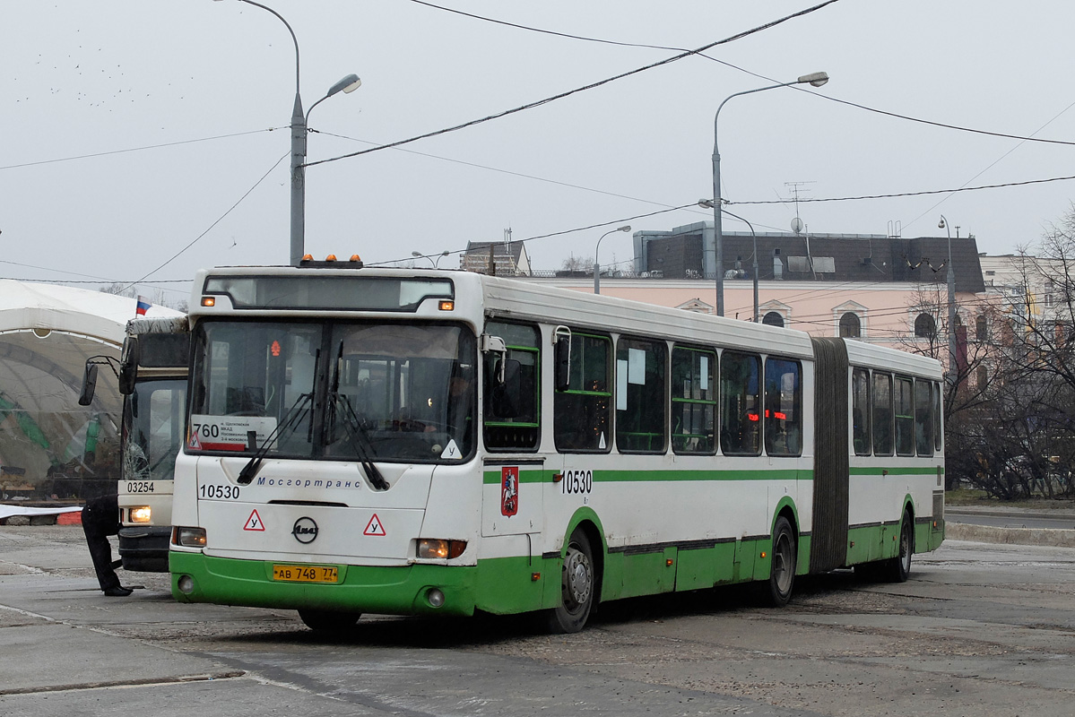 Москва, ЛиАЗ-6212.01 № 10530