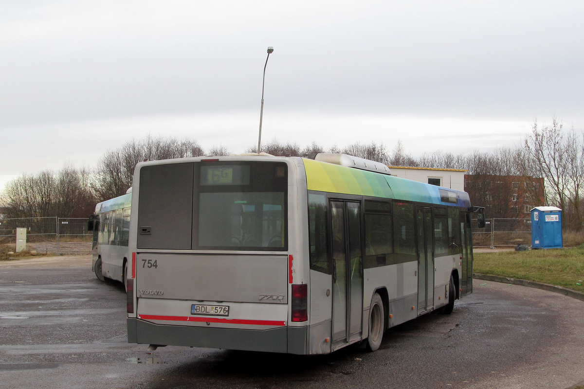 Литва, Volvo 7700 № 754