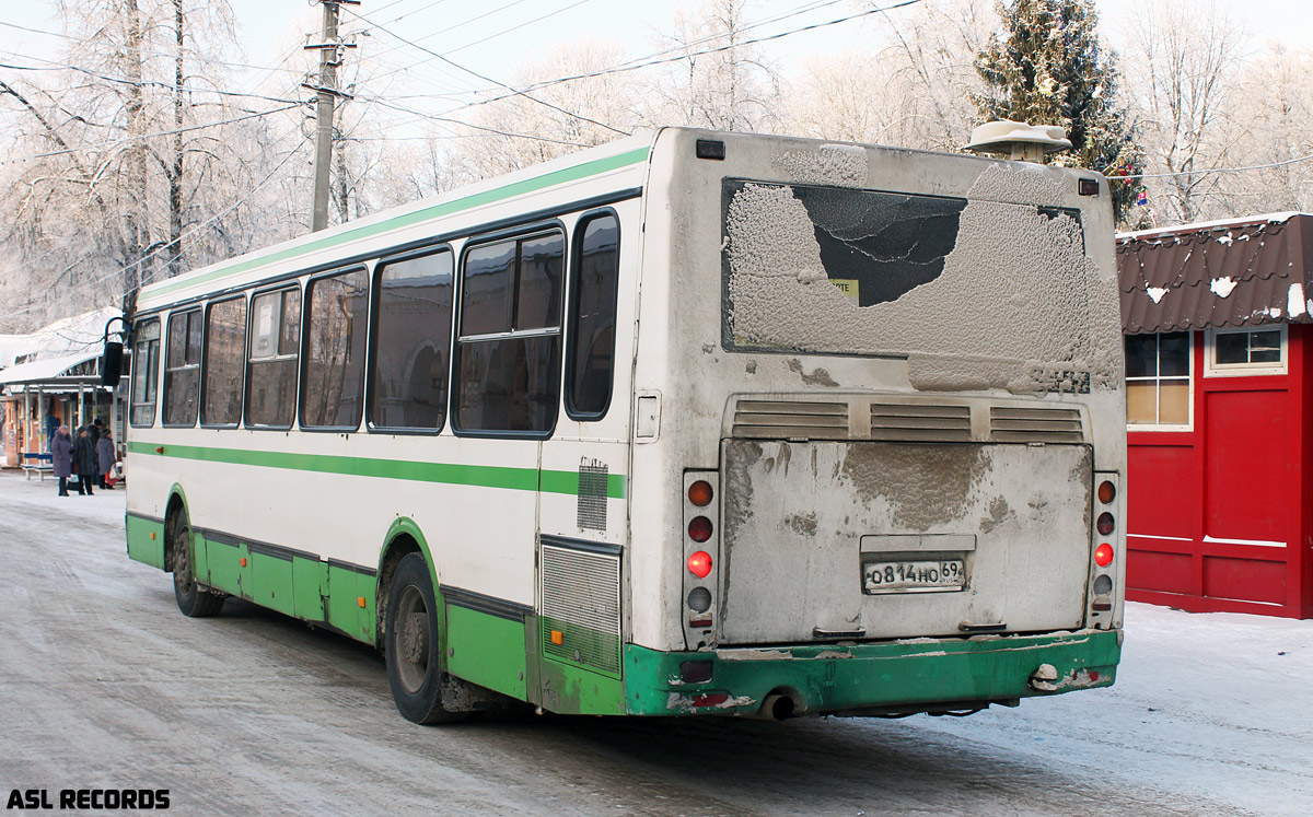 Тверская область, ЛиАЗ-5256.45 № О 814 НО 69