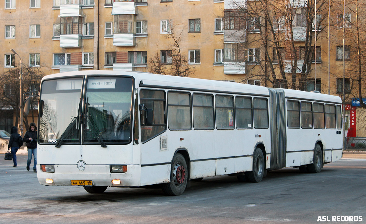 Псковская область, Mercedes-Benz O345G № 668