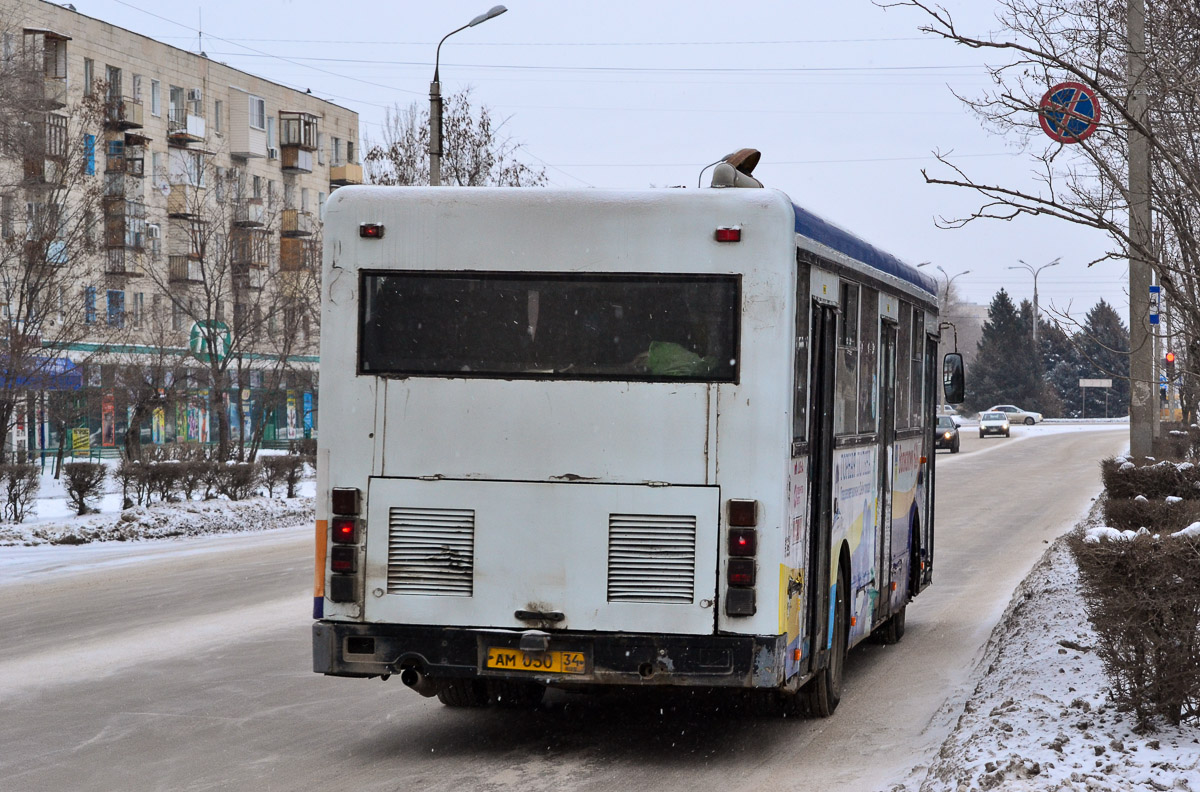 Волгоградская область, Волжанин-5270-10-02 № 557