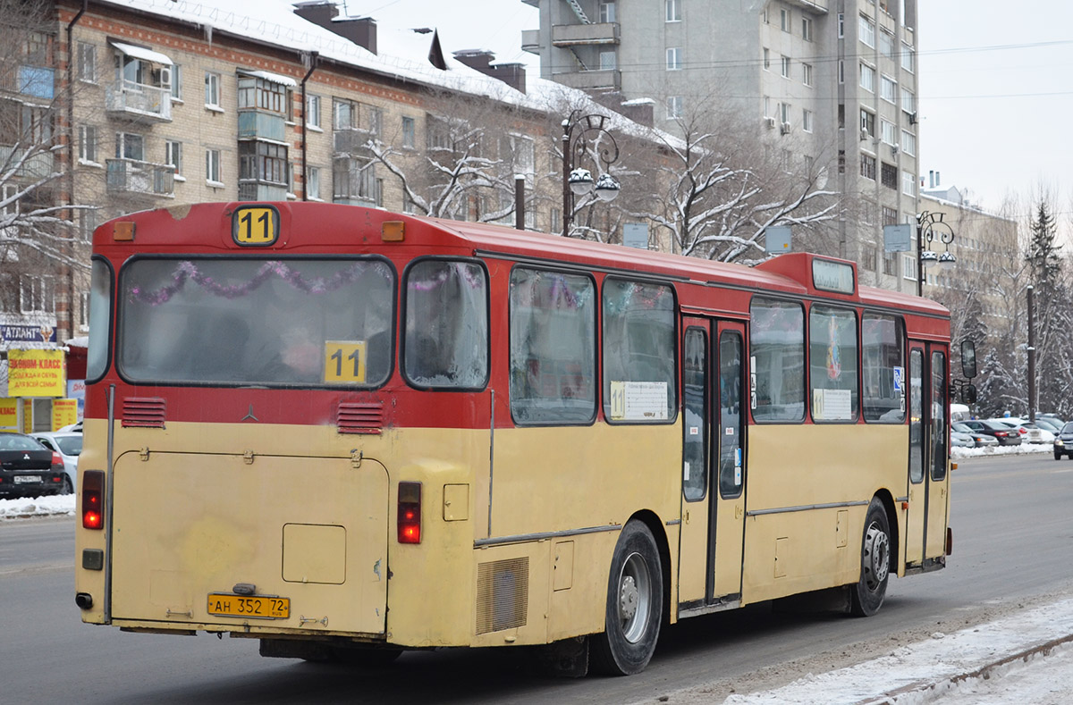 Тюменская область, Mercedes-Benz O305 № АН 352 72