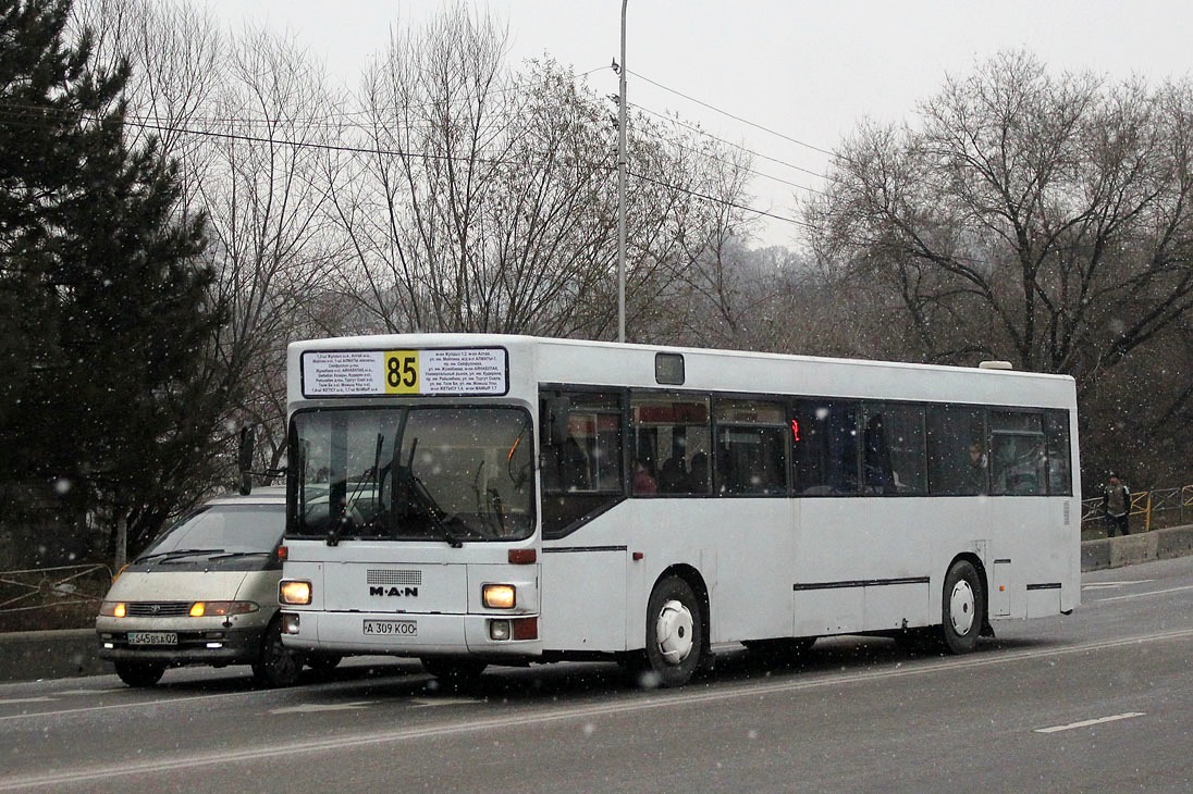 Алматы, MAN 791 SL202 № A 309 KOO