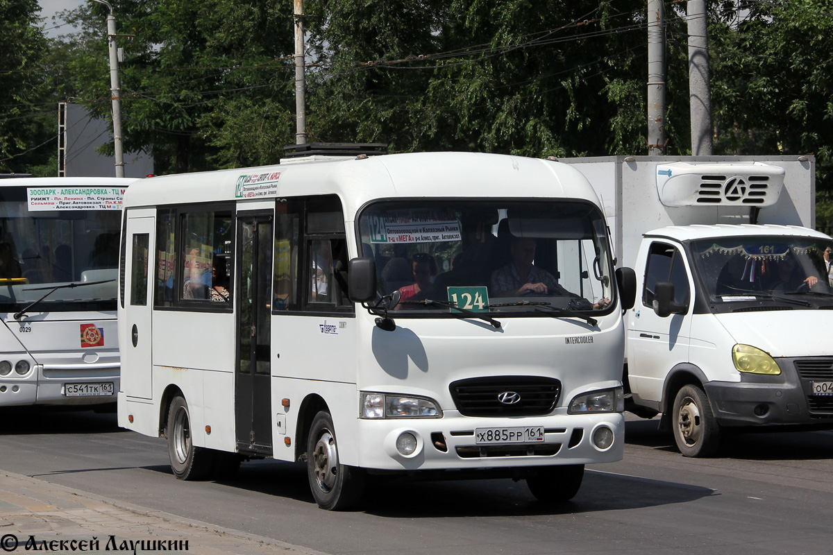 Ростовская область, Hyundai County SWB C08 (ТагАЗ) № Х 885 РР 161